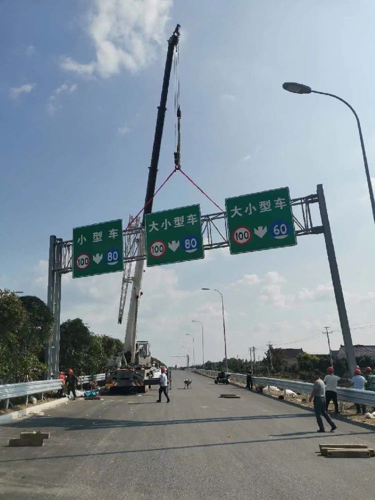 ĳ���̰���